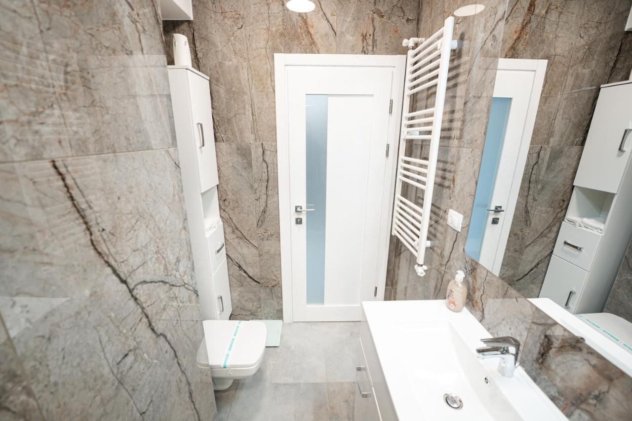 Altheda Living Zamca Apartamento Suceava Exterior foto